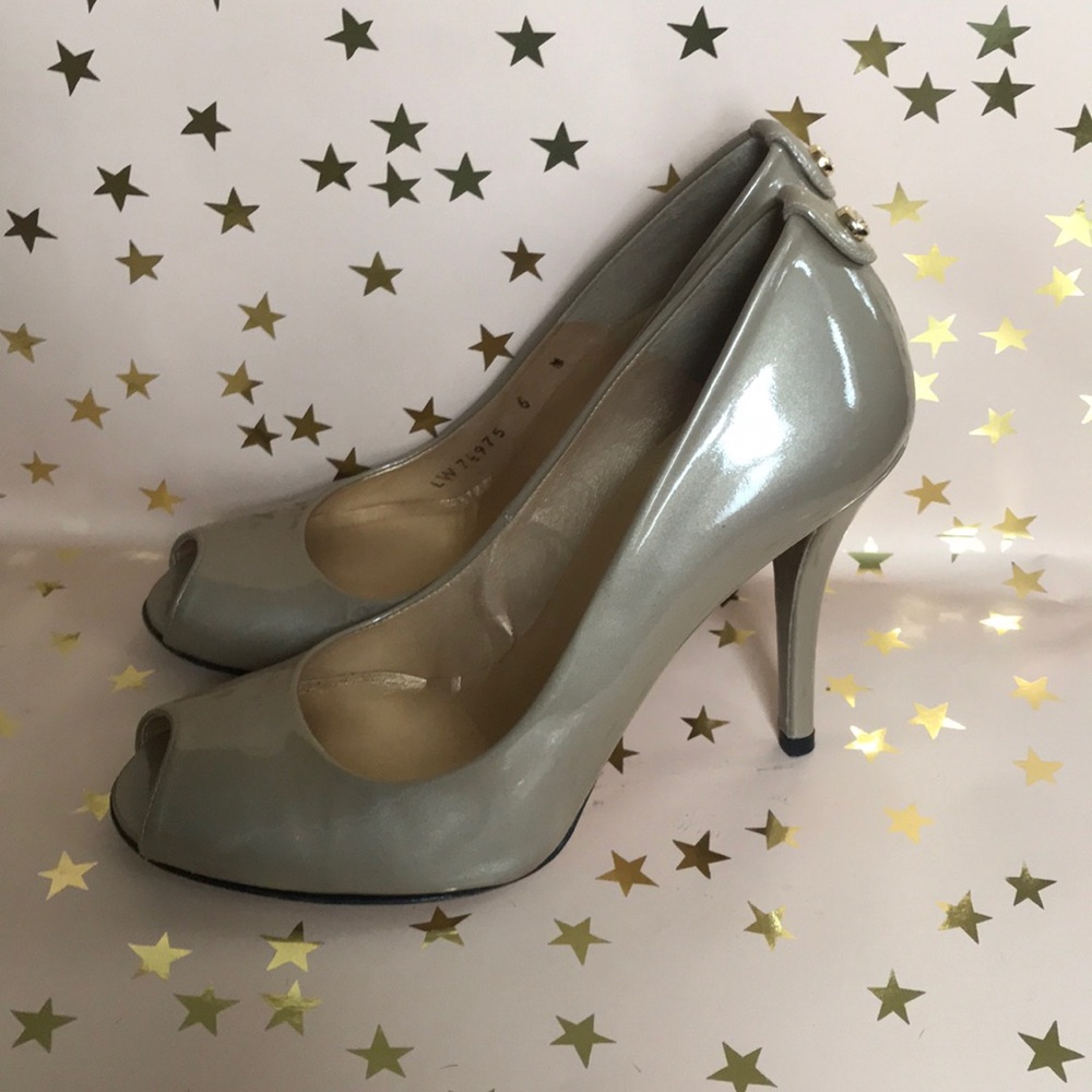 Stuart Weitzman Heels - Picture 2 of 7